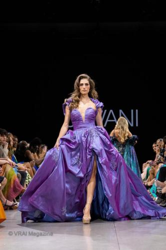KIM Jovani 49 230908