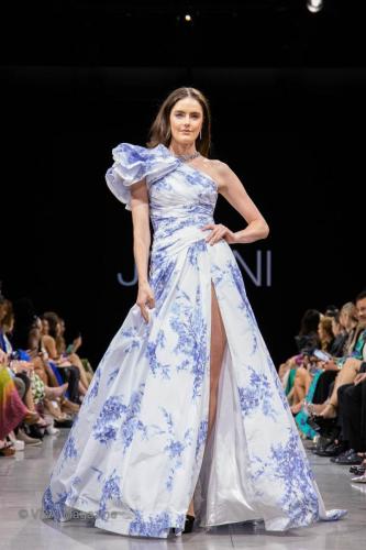 KIM Jovani 83 230908