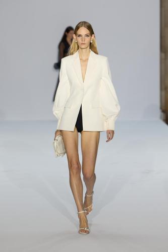 Kimhekim ss24 runway press look04