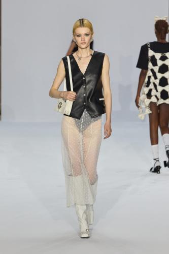 Kimhekim ss24 runway press look22