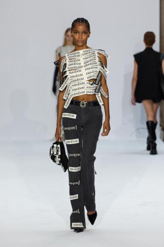 Kimhekim ss24 runway press look24