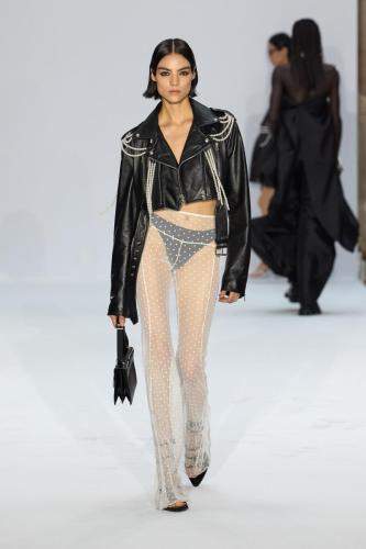 Kimhekim ss24 runway press look27