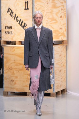 Kimhelkim-Runway -12-12