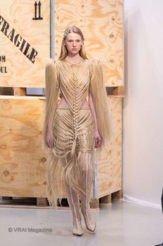 Kimhelkim-Runway -17-17