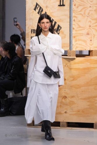 Kimhelkim-Runway -24-24