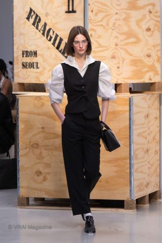 Kimhelkim-Runway -25-25