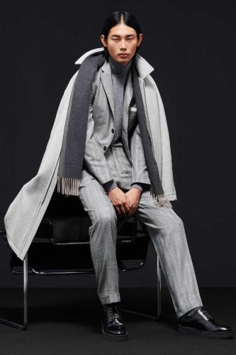 Kiton-Uomo-FW23-24-LB-press-24