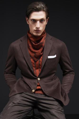 Kiton-Uomo-FW23-24-LB-press-57