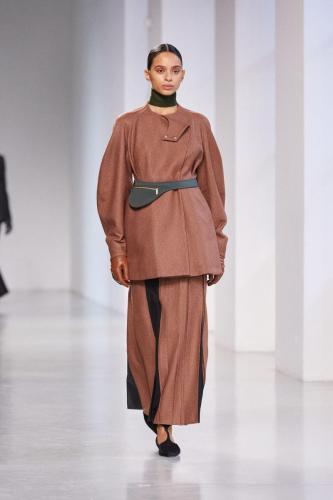Kurogouchi fw23 runway press look05