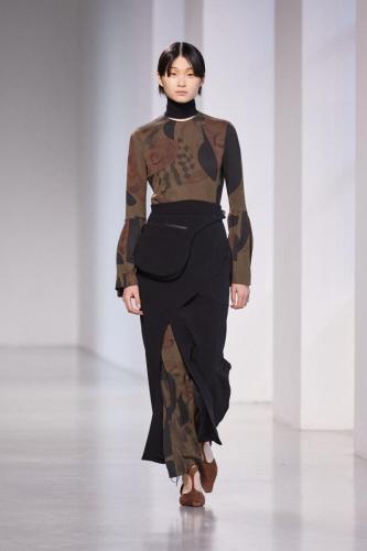 Kurogouchi fw23 runway press look11