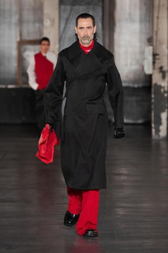 LGN fw23 runway press look12