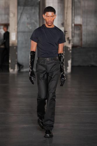 LGN fw23 runway press look18