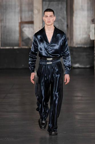 LGN fw23 runway press look26