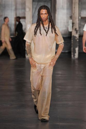 LGN fw23 runway press look35