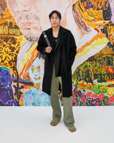LOEWE FW24 MENS SHOW GUEST ARRIVALS YOUNG MAZINO RGB CROPPED 4x5