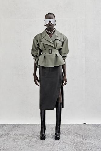 LOOK11