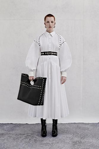 LOOK19