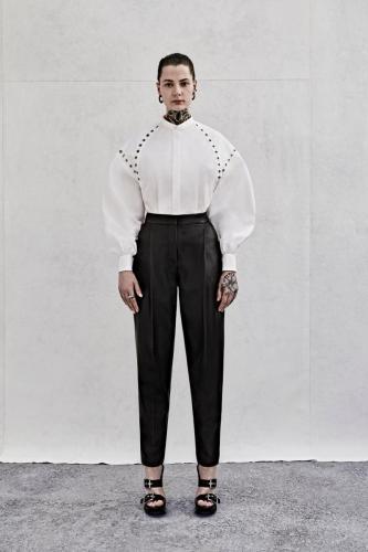 LOOK22