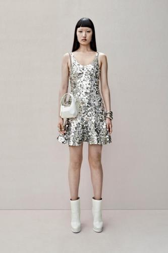 LOOK26