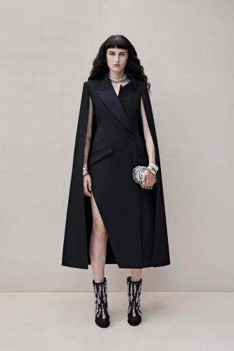 LOOK30