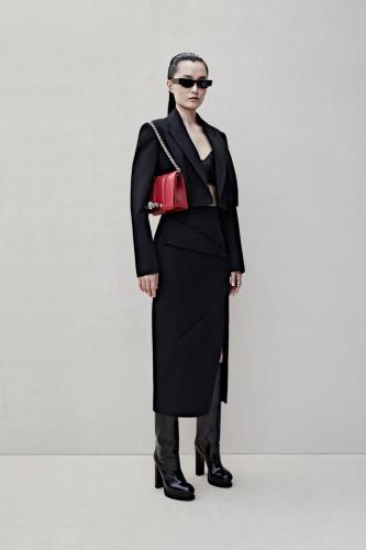 LOOK07