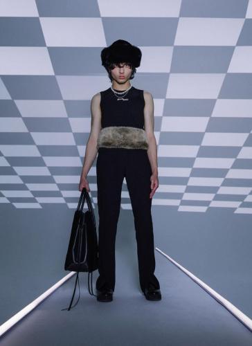 LOOK08
