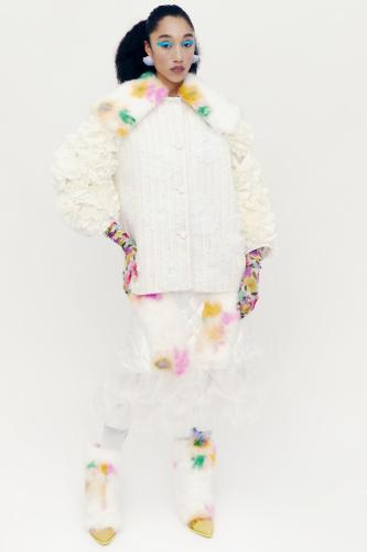 LOOKBOOK-24