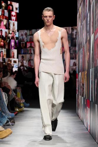 Look-03