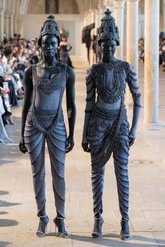 Rahul Mishra fashion show in Paris, Fall Winter 2026 Couture Fashion WeekPhoto by Valerio Mezzanotti