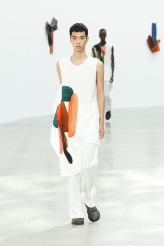 Look02
