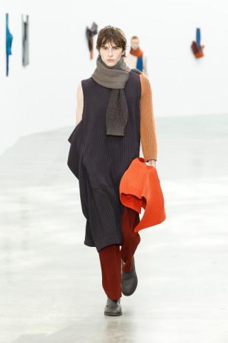 Look07