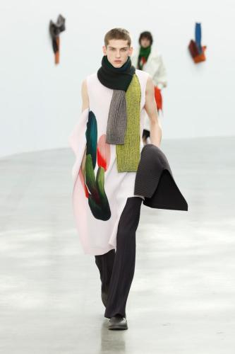 Look09