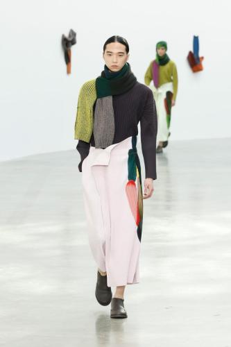 Look11 (1)