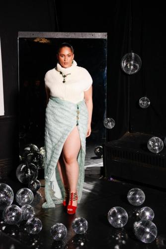 Look14
