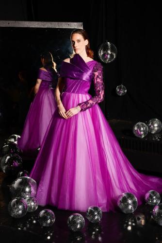 Look16