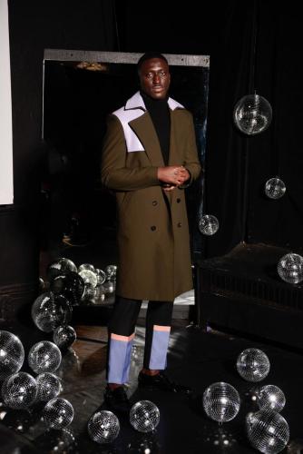 Look17