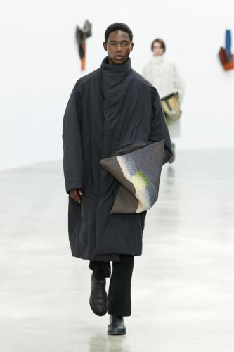 Look23