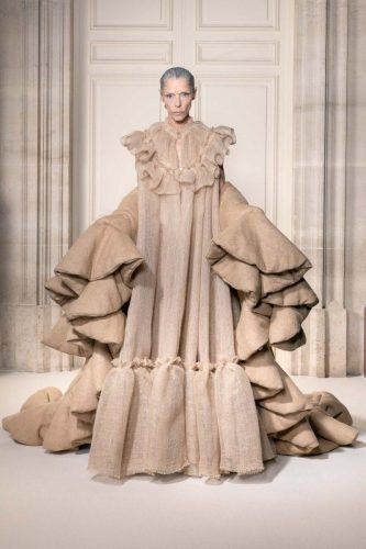 Look_13