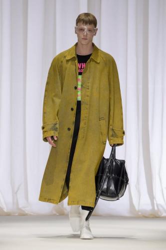 MM6-Maison-Margiela-AW24-Look-32