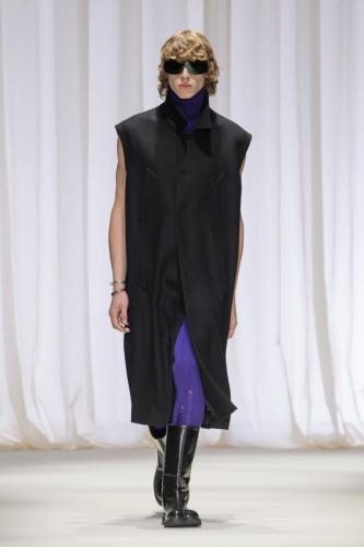 MM6-Maison-Margiela-AW24-Look-34