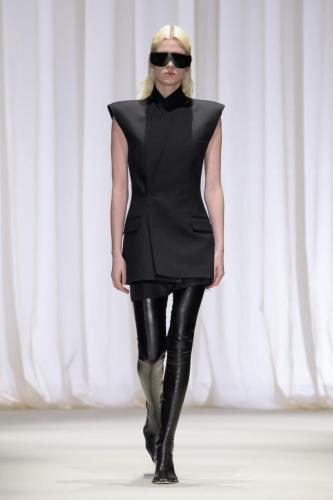 MM6-Maison-Margiela-AW24-Look-9