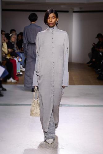 Mame Kurogouchi fw24 runway press look18