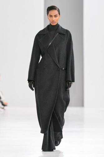 Max-Mara-FW24-15