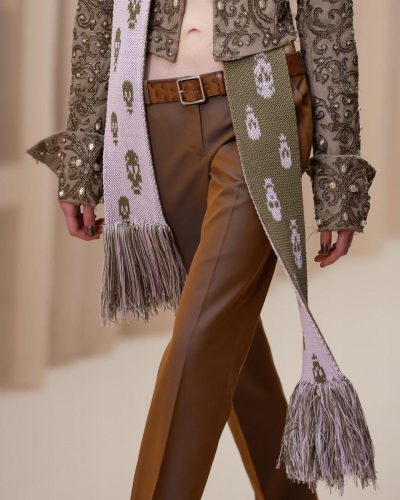 McQueen AW26 Details Side1 071-10