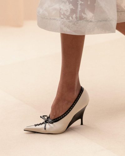 McQueen AW26 Details Side2 047-17