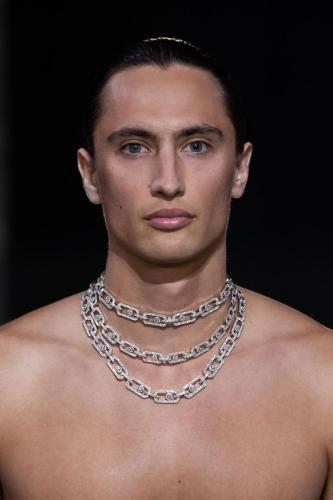 2023 Messika High Jewelry Show - Runway