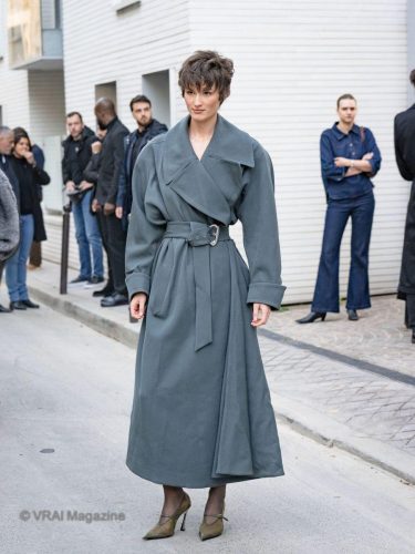 Mugler-Outside-PFW-251002-2-1