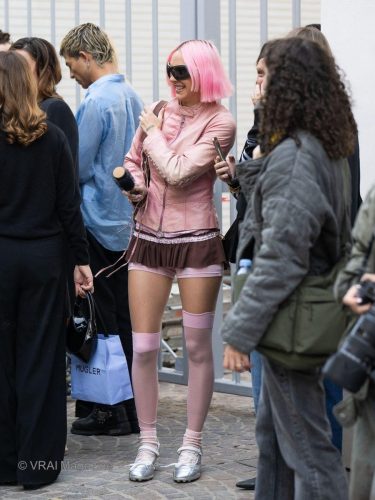 Mugler-Outside-PFW-251002-30-7