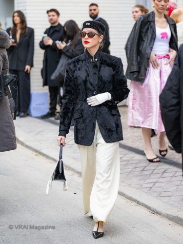 Mugler-Outside-PFW-251002-61-16