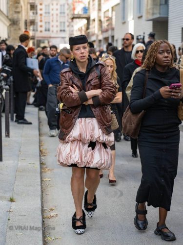 Mugler-Outside-PFW-251002-80-23
